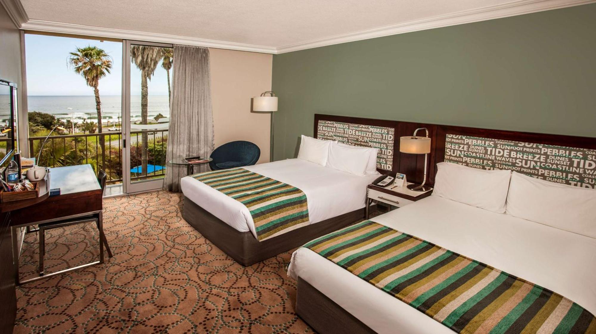 Garden Court East London Hotel Bagian luar foto